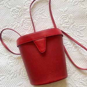 Vintage bucket bag ❤️